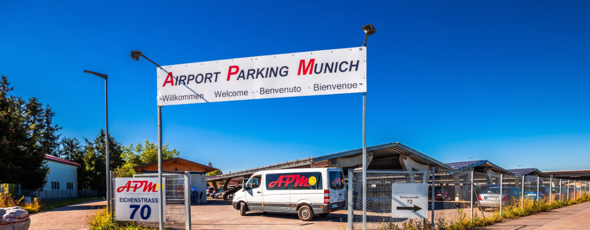 Parken Flughafen München Schwaig Eichenstrasse 72